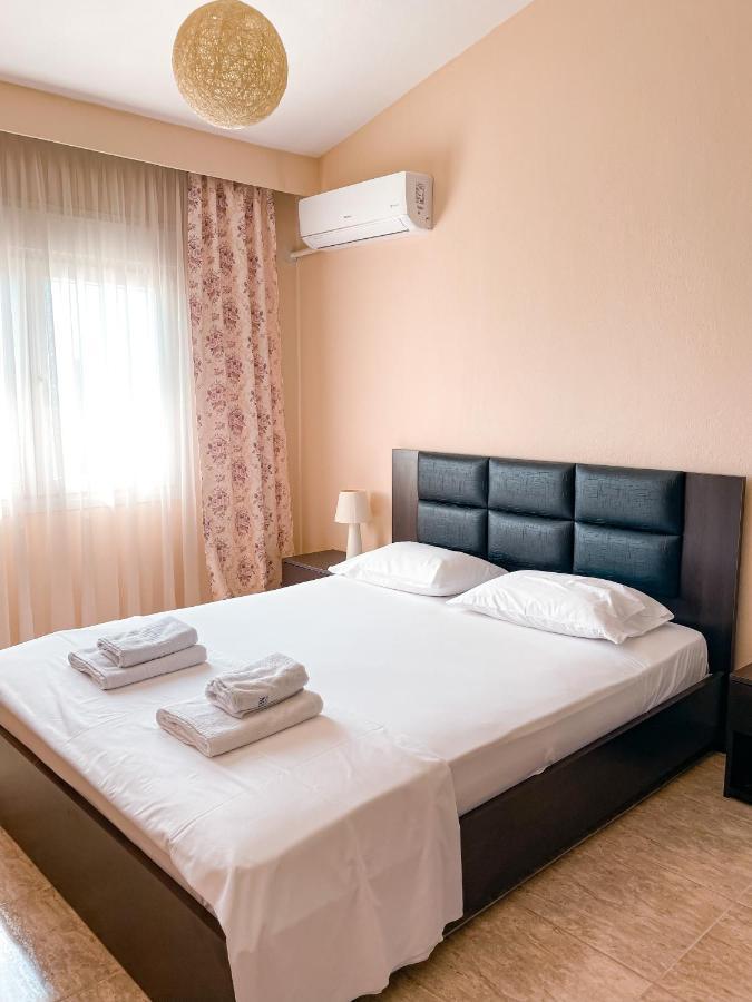Athina Villa - Premier Sea PalaiónTsiflíkion 外观 照片